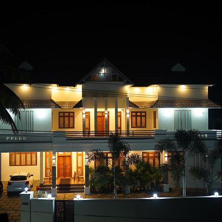 Nandhanam Holidays Kannur Extérieur photo